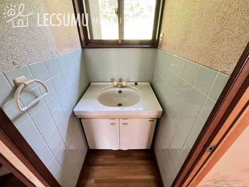 姫路市安富町三森/中古戸建の玄関