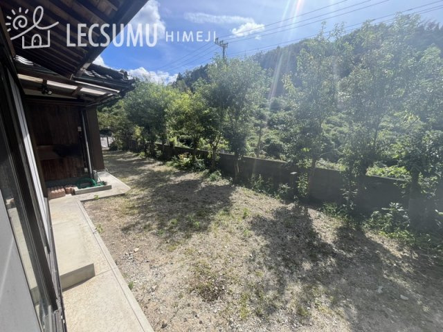 姫路市安富町三森/中古戸建の庭