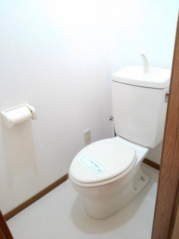 メープルタウンＡのトイレ|清潔感のあるトイレです☆