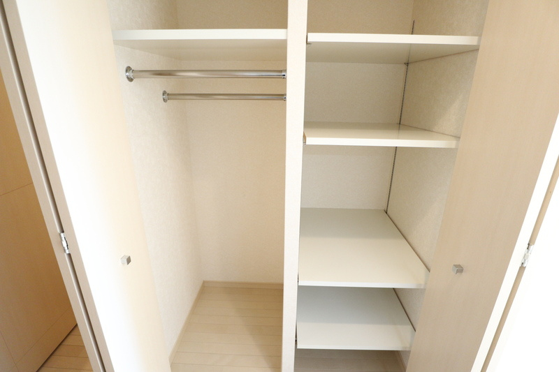 福岡市博多区千代１丁目の賃貸マンションの収納