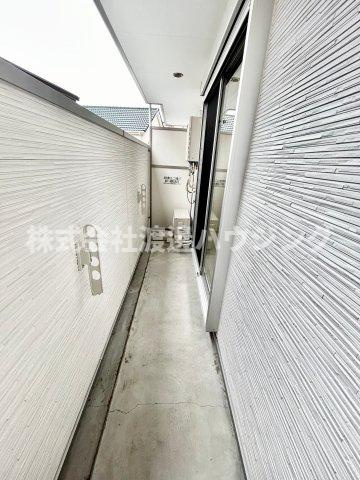 A.008のバルコニー