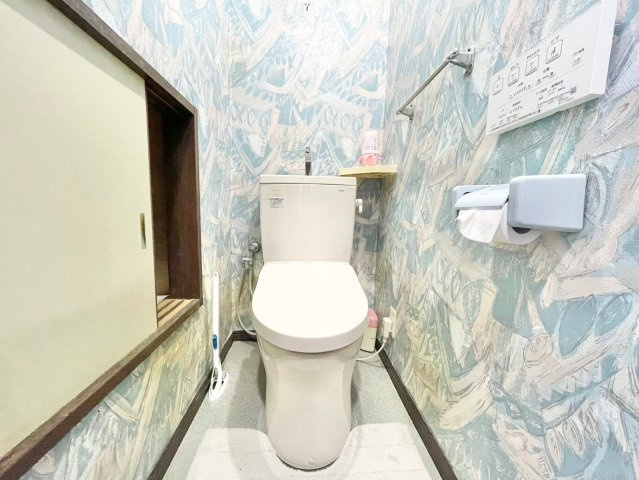 八幡市八幡隅田口　中古一戸建てのトイレ|トイレです