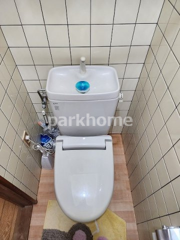 土佐市蓮池　中古戸建のトイレ