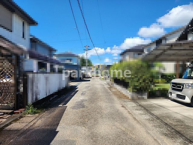 【前面道路含む現地写真】の画像