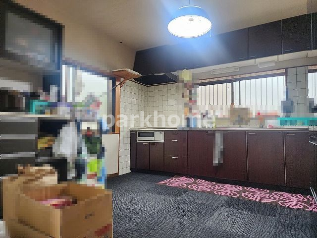 土佐市蓮池　中古戸建のキッチン
