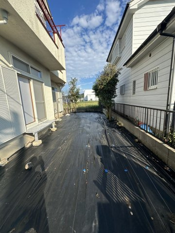 藤岡市鮎川　中古850の庭