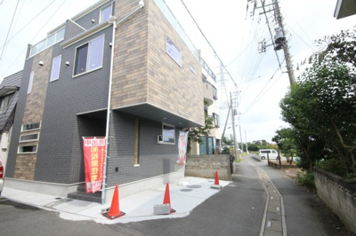 【外観】 | 戸ヶ崎2365 | 3階建て陽当り良好