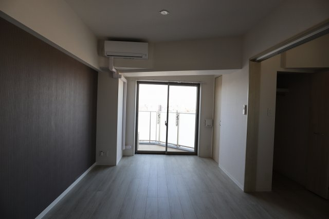 フェアリア船橋の内装|明るい色調の室内です