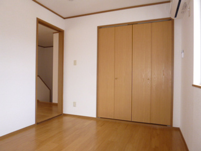 【寝室】 | サンテラス京Ｂ