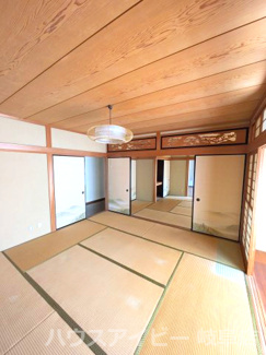 【和室】 | 岐阜市岩田坂築35年鉄骨造中古住宅6LDK＋S！広いバルコニーと広いお庭のあるお家！眺望良好です♪ | 岐阜市岩田坂築35年鉄骨造中古住宅6LDK＋S！広いバルコニーと広いお庭のあるお家！眺望良好です♪