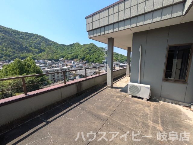 【バルコニー】の画像