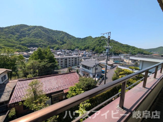 【展望】 | 岐阜市岩田坂築35年鉄骨造中古住宅6LDK＋S！広いバルコニーと広いお庭のあるお家！眺望良好です♪ | 岐阜市岩田坂築35年鉄骨造中古住宅6LDK＋S！広いバルコニーと広いお庭のあるお家！眺望良好です♪