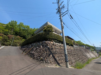 【外観】 | 岐阜市岩田坂築35年鉄骨造中古住宅6LDK＋S！広いバルコニーと広いお庭のあるお家！眺望良好です♪ | 岐阜市岩田坂築35年鉄骨造中古住宅6LDK＋S！広いバルコニーと広いお庭のあるお家！眺望良好です♪