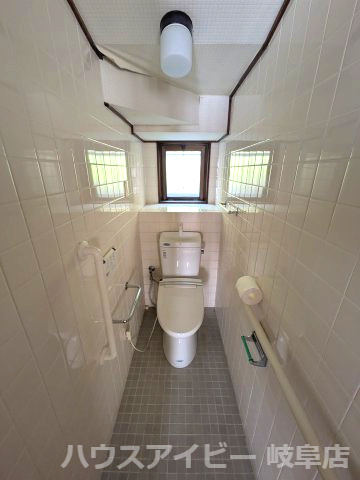 【トイレ】の画像