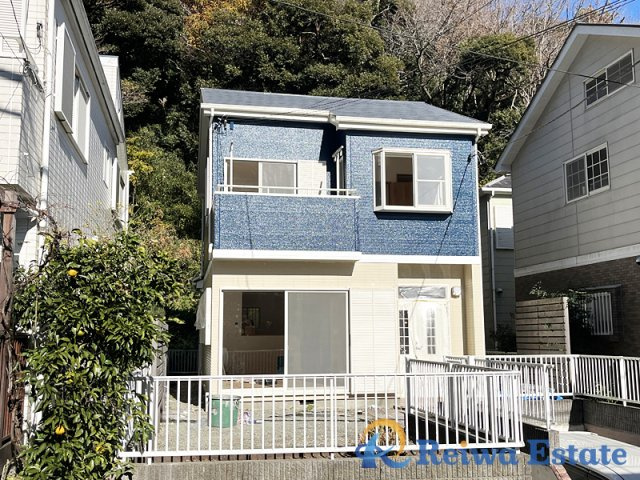 中古戸建　鎌倉市七里ガ浜東5丁目の外観