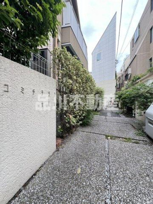 【エントランス】 | コミチテラス大岡山 | 清潔なエントランスです