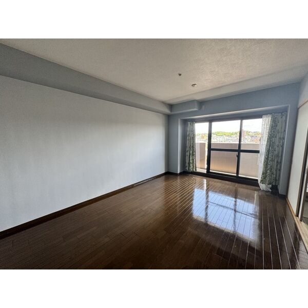 ライオンズマンション島田橋公園の居間・リビング