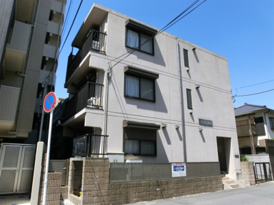 【外観】 | Ｕ－ＨＯＵＳＥ船橋本町 | Ｕ－ＨＯＵＳＥ船橋本町　鉄筋コンクリート造３階建