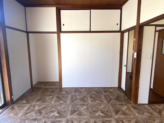 河崎K貸家の洋室