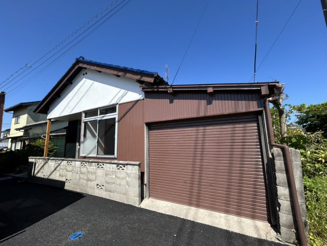 河崎K貸家の駐車場