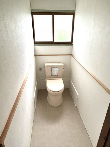 河崎K貸家のトイレ