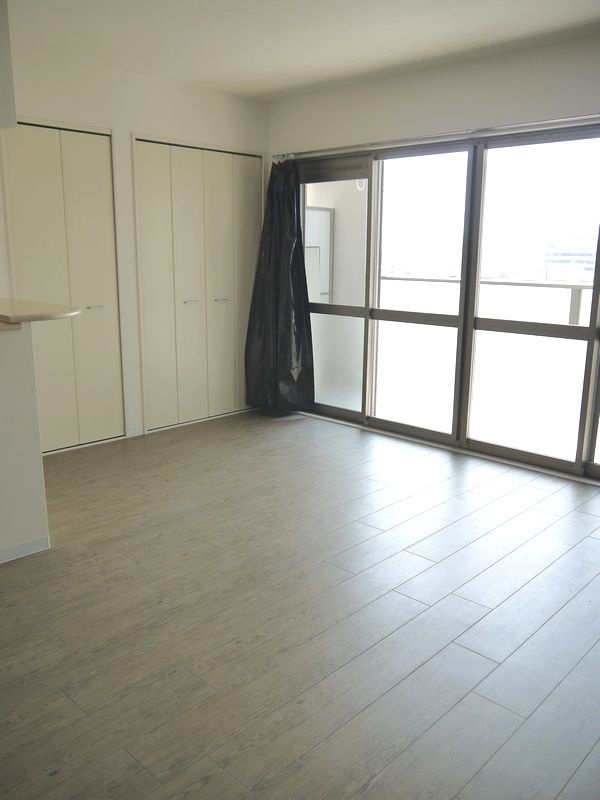 Ｍ’ｓ　ＡＲＴＩ（アルティ）の洋室