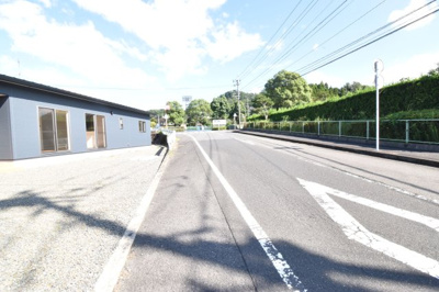 【前面道路含む現地写真】 | 霧島市国分清水1丁目