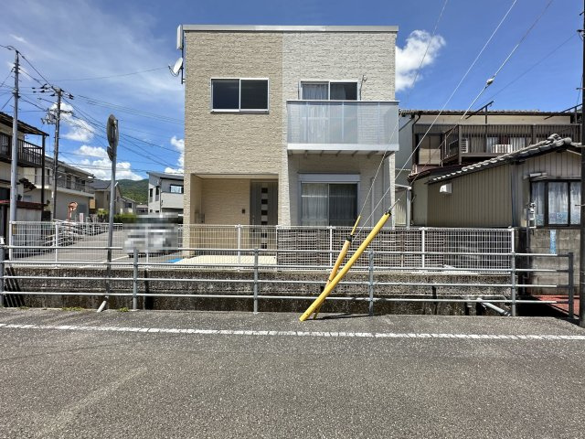 ミュージア薊野西町