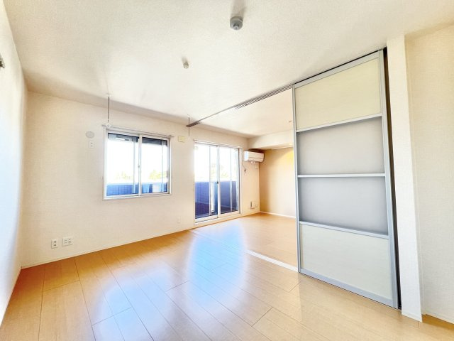コーポスカイGの子供部屋|※別部屋参考写真