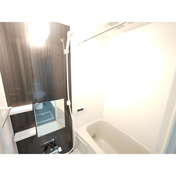 supersunny日比野　名古屋市賃貸　仲介手数料無料の浴室