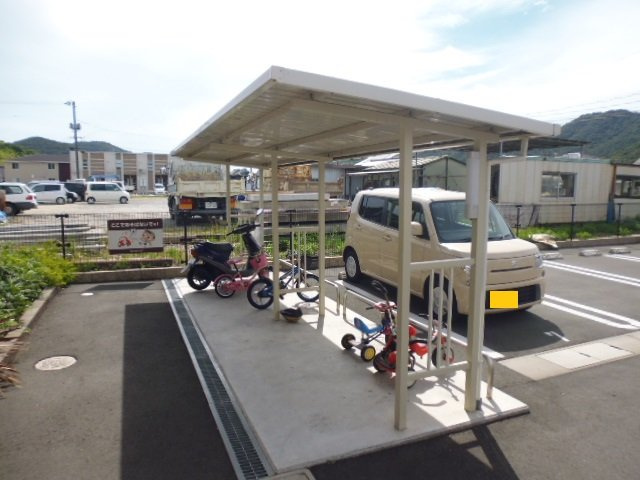 倉敷市林のアパートのその他共用部分|駐輪場