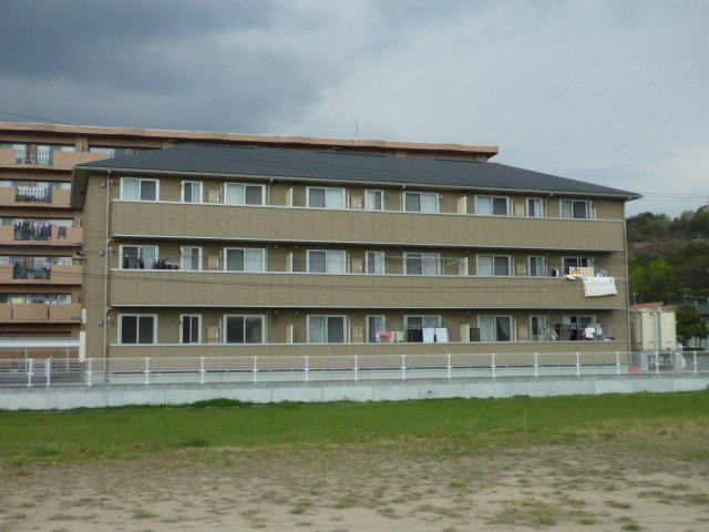 倉敷市広江２丁目のアパートの外観