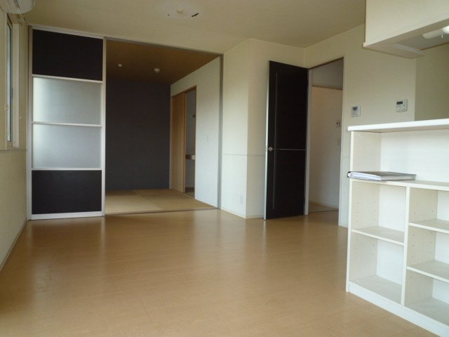 倉敷市広江２丁目のアパートの居間・リビング|リビング