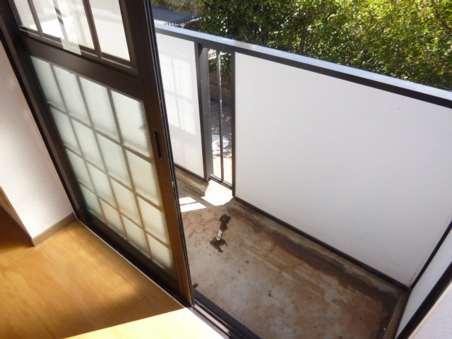 倉敷市北畝５丁目のアパートのバルコニー