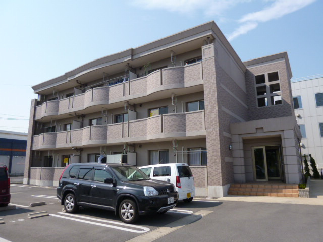 倉敷市神田１丁目の賃貸マンションの外観