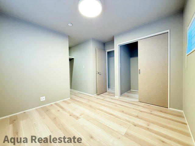 高松市香西東町の中古一戸建の寝室