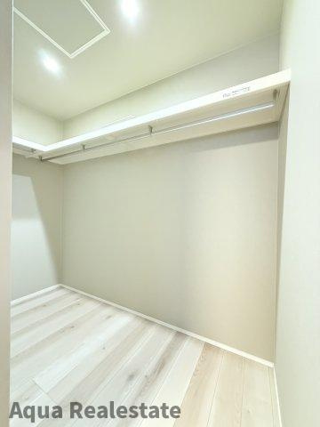 高松市香西東町の中古一戸建の収納