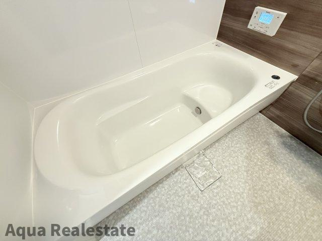 高松市香西東町の中古一戸建の浴室