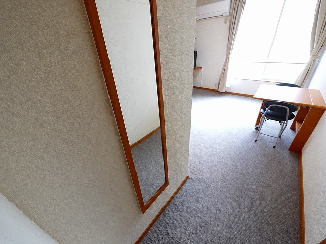 レオパレスＨｉｒｏの内装|おしゃれな内装です