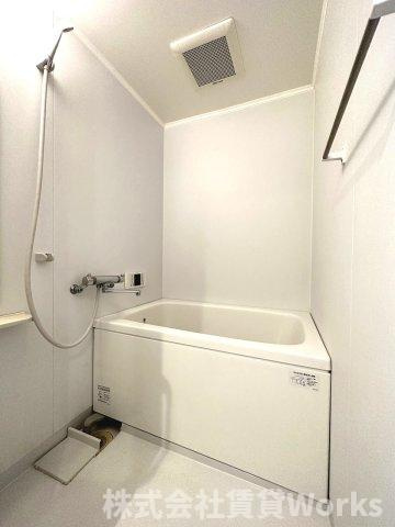 K-クレスト吉野本町の浴室|コンパクトで使いやすいお風呂です