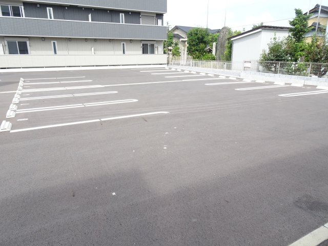 ペルショワールの駐車場