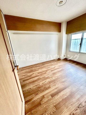 日商岩井第7緑地公園マンションの内装