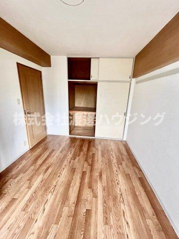 日商岩井第7緑地公園マンションの寝室