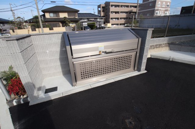 【その他共用部分】 | グリシーナ | 敷地内ゴミ捨場