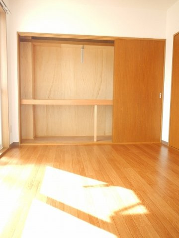 アメニティタウン高洲の収納