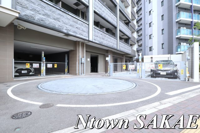 【駐車場】 | プレサンスジェネ葵 | 駐車スペースもあります