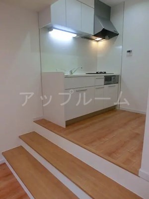 春日井市味美町１丁目の賃貸マンションの内装