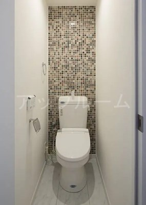 春日井市味美町１丁目の賃貸マンションのトイレ