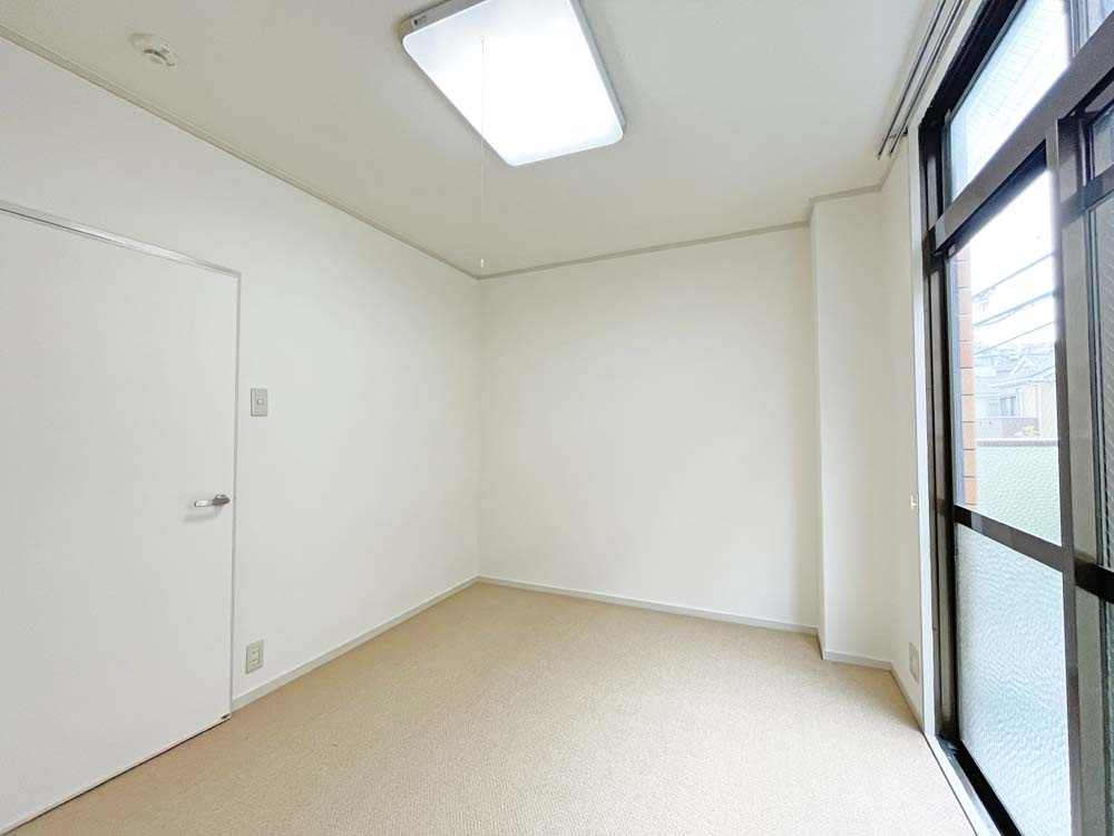 ラピーヌ甲東の洋室|きれいな洋室です