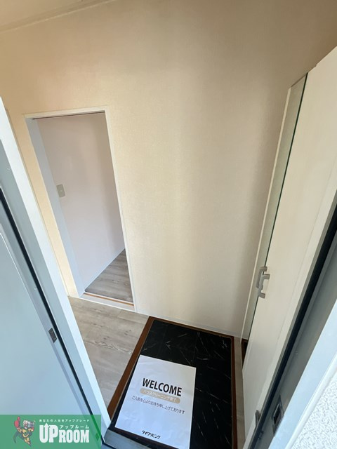 グリーンパーク井上 A棟の玄関